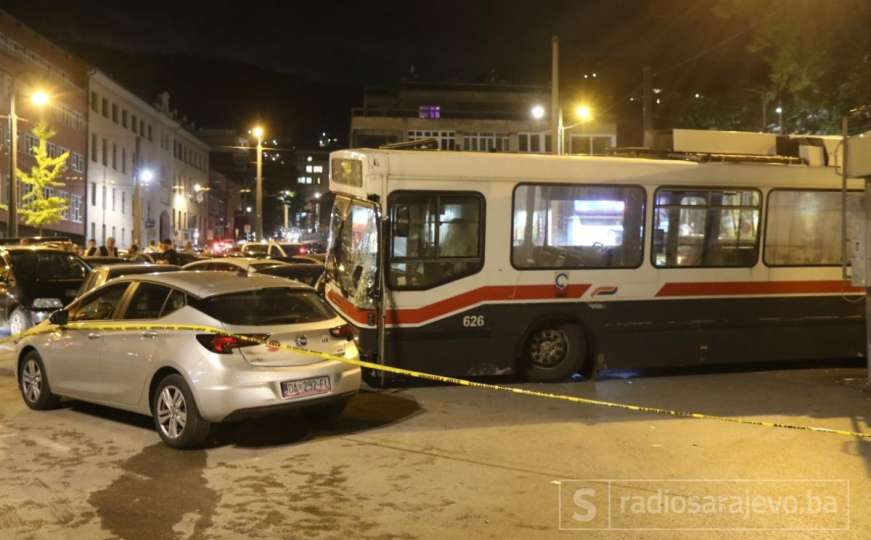 U funkciji trolejbuski saobraćaj prema Trgu Austrije nakon saobraćajne nesreće